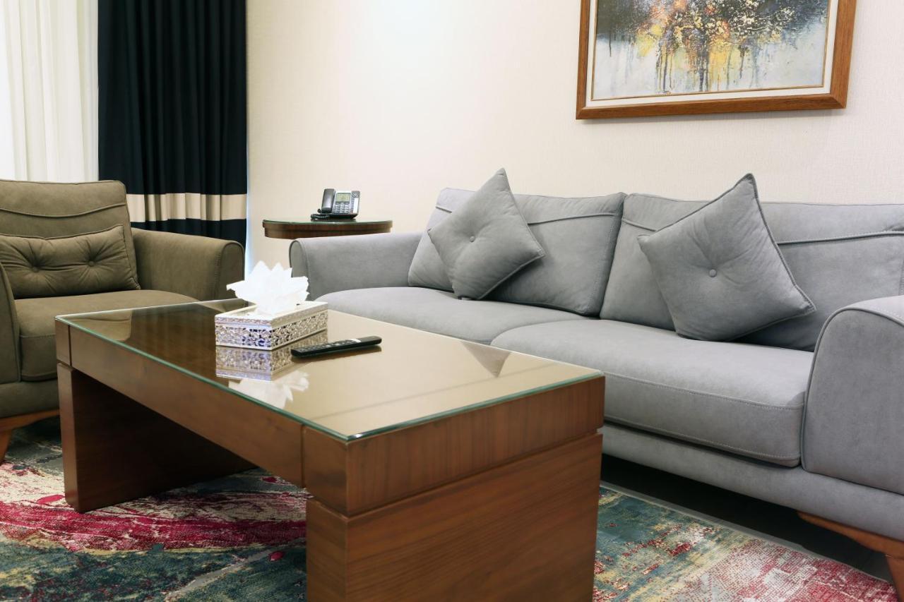 Weekend Hotel Sari Джидда Екстер'єр фото